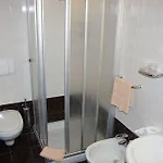 Intermonti ליביניו