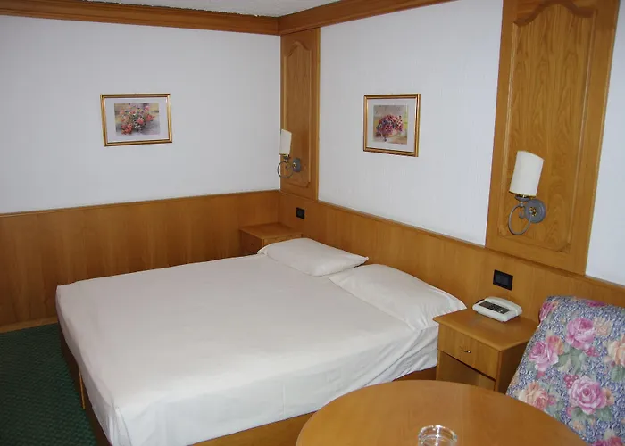 Intermonti Отель 4*