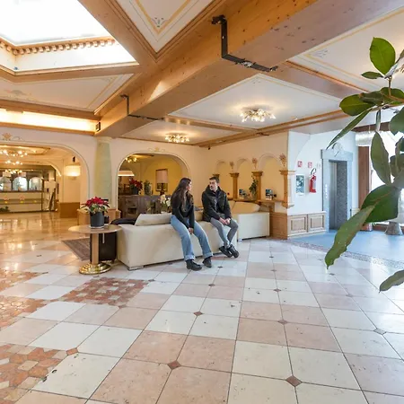 Hotel Intermonti 4*