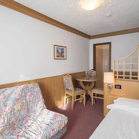 Hotel Intermonti 4*
